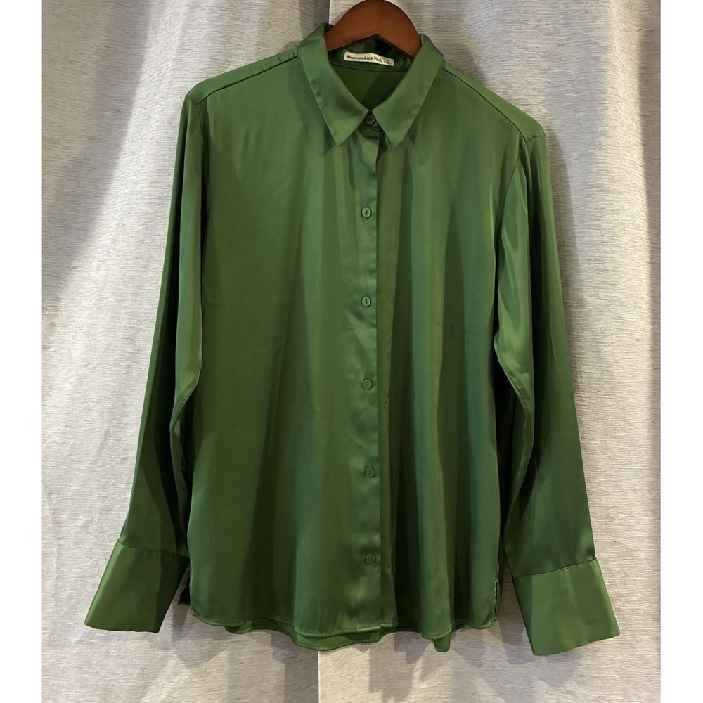 Abercrombie & Fitch Green Satin Collared Button-Up Blouse Long Sleeve Large